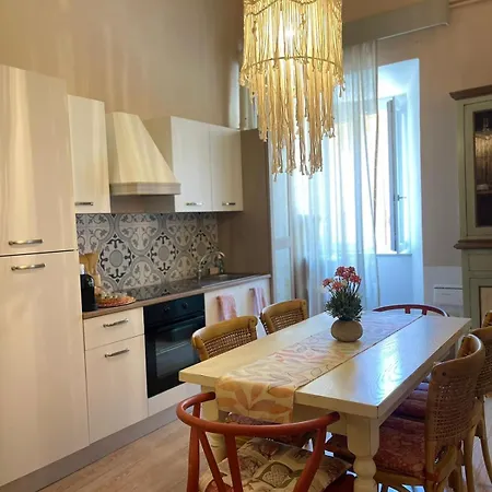 Casti Apartment